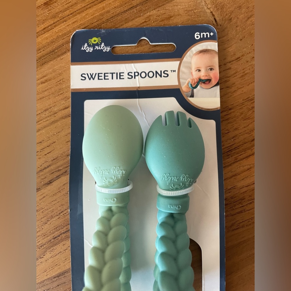 NEW - Itzy Ritzy Sweetie Spoons - Picture 2 of 4